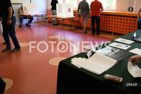  01.06.2025 WARSZAWA<br />
WYBORY PREZYDENCKIE 2025 W WARSZAWIE<br />
II TURA<br />
N/Z URNA WYBORCZA LOKAL WYBORCZY<br />
 