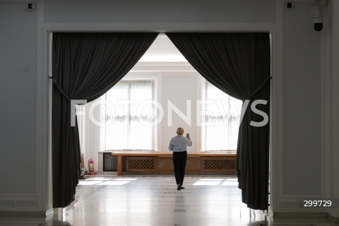  04.06.2025 WARSZAWA<br />
POSIEDZENIE SEJMU RP<br />
N/Z KORYTARZ SEJMOWY<br />
FOT. MARCIN BANASZKIEWICZ/FOTONEWS  