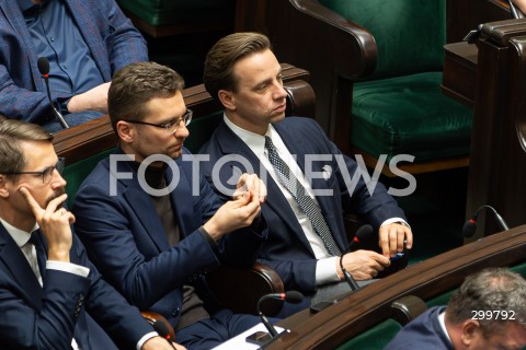  11.06.2025 WARSZAWA<br />
POSIEDZENIE SEJMU W WARSZAWIE<br />
GLOSOWANIE NAD WOTUM ZAUFANIA DLA RZADU<br />
N/Z KRZYSZTOF BOSAK MICHAL WAWER<br />
FOT. ANTONI BYSZEWSKI/FOTONEWS 