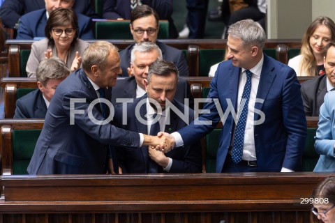  11.06.2025 WARSZAWA<br />
POSIEDZENIE SEJMU W WARSZAWIE<br />
GLOSOWANIE NAD WOTUM ZAUFANIA DLA RZADU<br />
N/Z PREMIER DONALD TUSK WLADYSLAW KOSINIAK - KAMYSZ KRZYSZTOF GAWKOWSKI<br />
FOT. ANTONI BYSZEWSKI/FOTONEWS 