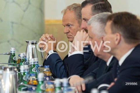  18.06.2025 WARSZAWA<br />
POSIEDZENIE RADY BEZPIECZENSTWA NARODOWEGO W PALACU PREZYDENCKIM W WARSZAWIE<br />
N/Z PREMIER DONALD TUSK<br />
FOT. ANTONI BYSZEWSKI/FOTONEWS 