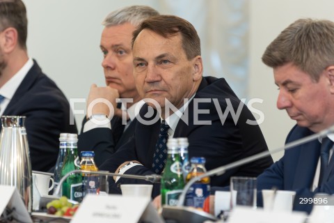 18.06.2025 WARSZAWA<br />
POSIEDZENIE RADY BEZPIECZENSTWA NARODOWEGO W PALACU PREZYDENCKIM W WARSZAWIE<br />
N/Z RADOSLAW SIKORSKI<br />
FOT. ANTONI BYSZEWSKI/FOTONEWS 