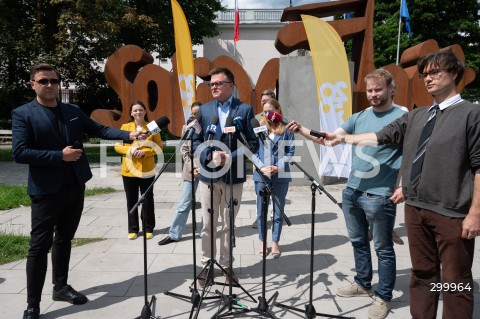  20.06.2025 WARSZAWA<br />
KONFERENCJA PRASOWA SZYMONA HOLOWNI<br />
N/Z SZYMON HOLOWNIA<br />
FOT. MARCIN BANASZKIEWICZ/FOTONEWS  