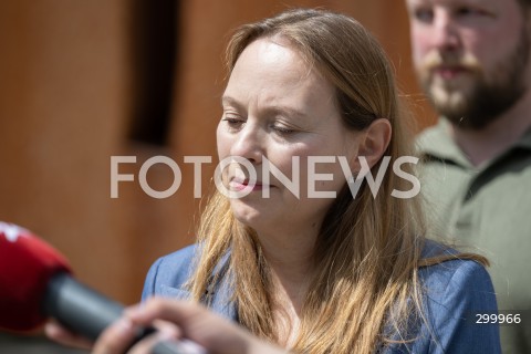  20.06.2025 WARSZAWA<br />
KONFERENCJA PRASOWA SZYMONA HOLOWNI<br />
N/Z KATARZYNA PELCZYNSKA NALECZ<br />
FOT. MARCIN BANASZKIEWICZ/FOTONEWS  
