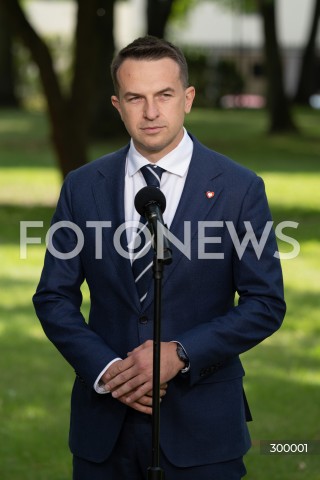  20.06.2025 WARSZAWA<br />
KONFERENCJA PRASOWA PREMIERA DONALDA TUSKA<br />
N/Z ADAM SZLAPKA<br />
FOT. MARCIN BANASZKIEWICZ/FOTONEWS  