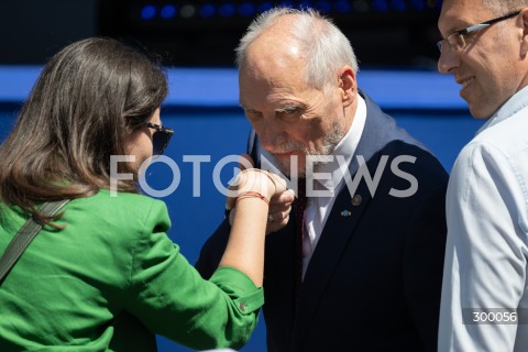  22.06.2025 PULTUSK<br />
WYGRALA POLSKA<br />
WIEC KAROLA NAWROCKIEGO<br />
N/Z ANTONI MACIEREWICZ<br />
FOT. MARCIN BANASZKIEWICZ/FOTONEWS  