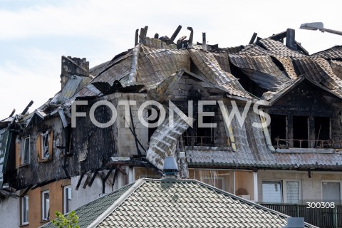  04.07.2025 ZABKI<br />
POZAR BUDYNKU MIESZKALNEGO<br />
N/Z BUDYNEK PO POZARZE<br />
FOT. MARCIN BANASZKIEWICZ / FOTONEWS  
