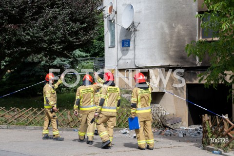  04.07.2025 ZABKI<br />
POZAR BUDYNKU MIESZKALNEGO<br />
N/Z STRAZ POZARNA PSP<br />
FOT. MARCIN BANASZKIEWICZ / FOTONEWS  