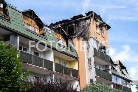  04.07.2025 ZABKI<br />
POZAR BUDYNKU MIESZKALNEGO<br />
N/Z BUDYNEK PO POZARZE<br />
FOT. MARCIN BANASZKIEWICZ / FOTONEWS  