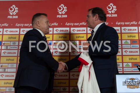  17.07.2025 WARSZAWA<br />
JAN URBAN NOWYM SELEKCJONEREM REPREZENTACJI POLSKI<br />
N/Z CEZARY KULESZA JAN URBAN<br />
 