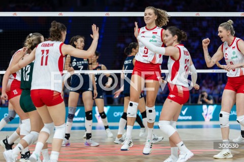  23.07.2025 LODZ <br />
FIVB WOMEN'S VOLLEYBALL NATIONS LEAGUE <br />
SIATKARSKA LIGA NARODOW KOBIET <br />
MECZ POLSKA - CHINY ( POLAND - CHINA ) <br />
N/Z AGNIESZKA KORNELUK RADOSC EMOCJE MAGDALENA STYSIAK KATARZYNA WENERSKA <br />
 