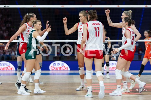  23.07.2025 LODZ <br />
FIVB WOMEN'S VOLLEYBALL NATIONS LEAGUE <br />
SIATKARSKA LIGA NARODOW KOBIET <br />
MECZ POLSKA - CHINY ( POLAND - CHINA ) <br />
N/Z AGNIESZKA KORNELUK RADOSC EMOCJE ALEKSANDRA SZCZYGLOWSKA <br />
 