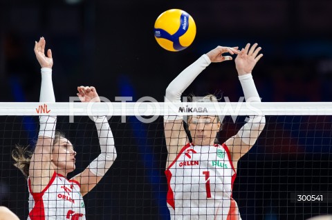  23.07.2025 LODZ <br />
FIVB WOMEN'S VOLLEYBALL NATIONS LEAGUE <br />
SIATKARSKA LIGA NARODOW KOBIET <br />
MECZ POLSKA - CHINY ( POLAND - CHINA ) <br />
N/Z  ALEKSANDRA GRYKA KATARZYNA WENERSKA<br />
 