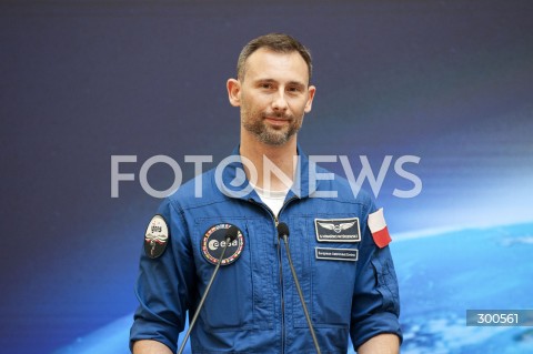  24.07.2025 WARSZAWA<br />
SPOTKANIE PREMIERA Z POLSKIM ASTRONAUTA<br />
N/Z SLAWOSZ UZNANSKI WISNIEWSKI<br />
 