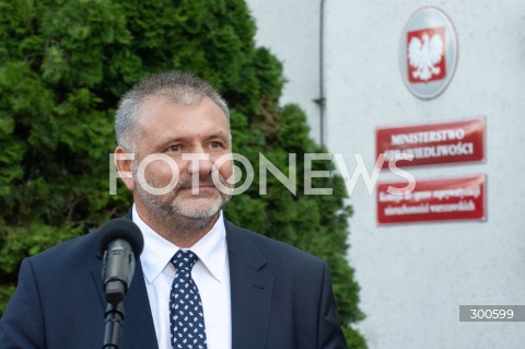  24.07.2025 WARSZAWA<br />
BRIEFING PRASOWY MINISTRA SPRAWIEDLIWOSCI WALDEMARA ZURKA W WARSZAWIE <br />
N/Z WALDEMAR ZUREK <br />
 