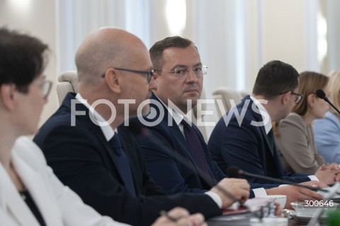  25.07.2025 WARSZAWA<br />
POSIEDZENIE RADY MINISTROW<br />
N/Z STEFAN KRAJEWSKI<br />
 