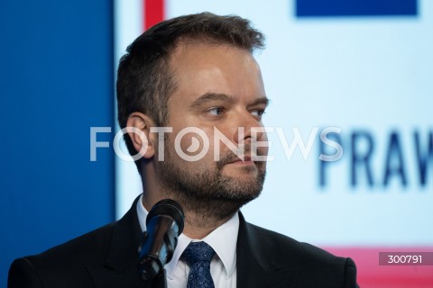  29.07.2025 WARSZAWA<br />
KONFERENCJA PRASOWA PREZESA PIS JAROSLAWA KACZYNSKIEGO<br />
N/Z RAFAL BOCHENEK<br />
FOT. MARCIN BANASZKIEWICZ / FOTONEWS  