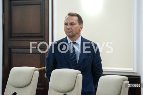  05.08.2025 WARSZAWA<br />
POSIEDZENIE RADY MINISTROW<br />
N/Z RADOSLAW SIKORSKI<br />
 