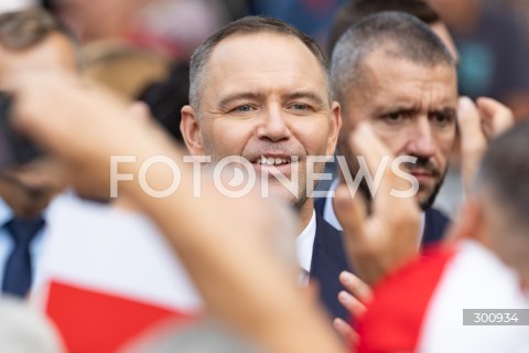  08.08.2025 KOLBUSZOWA <br />
WIZYTA PREZYDENTA RP KAROLA NAWROCKIEGO NA PODKARPACIU <br />
PREZENTACJA INICJATYWY USTAWODAWCZEJ - PIT ZERO - RODZINA NA PLUS <br />
N/Z PREZYDENT KAROL NAWROCKI <br />
 