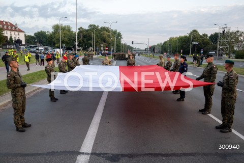  10.08.2025 WARSZAWA<br />
PROBA DEFILADY PRZED SWIETEM WOJSKA POLSKIEGO<br />
N/Z WOJSKO POLSKIE FLAGA<br />
FOT. MARCIN BANASZKIEWICZ / FOTONEWS  