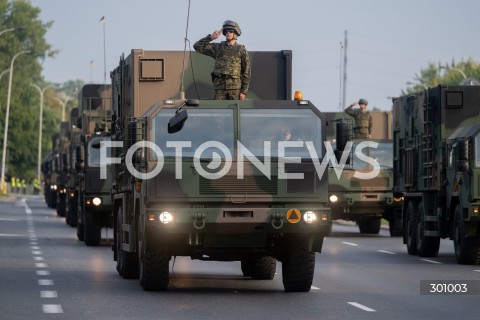  10.08.2025 WARSZAWA<br />
PROBA DEFILADY PRZED SWIETEM WOJSKA POLSKIEGO<br />
N/Z JELCZ 422<br />
FOT. MARCIN BANASZKIEWICZ / FOTONEWS  