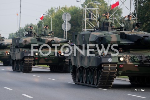  10.08.2025 WARSZAWA<br />
PROBA DEFILADY PRZED SWIETEM WOJSKA POLSKIEGO<br />
N/Z CZOLG LEOPARD<br />
FOT. MARCIN BANASZKIEWICZ / FOTONEWS  