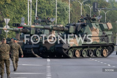  10.08.2025 WARSZAWA<br />
PROBA DEFILADY PRZED SWIETEM WOJSKA POLSKIEGO<br />
N/Z AHS KRAB<br />
FOT. MARCIN BANASZKIEWICZ / FOTONEWS  