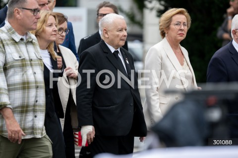  10.08.2025 WARSZAWA<br />
MIESIECZNICA SMOLENSKA<br />
N/Z JAROSLAW KACZYNSKI JADWIGA WISNIEWSKA<br />
FOT. MARCIN BANASZKIEWICZ / FOTONEWS  