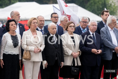  10.08.2025 WARSZAWA<br />
MIESIECZNICA SMOLENSKA<br />
N/Z JAROSLAW KACZYNSKI JADWIGA WISNIEWSKA ANNA ZALEWSKA MATEUSZ MORAWIECKI<br />
FOT. MARCIN BANASZKIEWICZ / FOTONEWS  