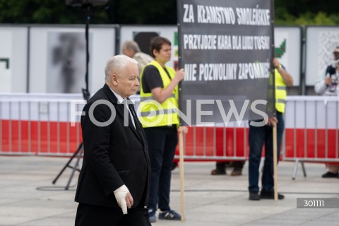  10.08.2025 WARSZAWA<br />
MIESIECZNICA SMOLENSKA<br />
N/Z JAROSLAW KACZYNSKI<br />
FOT. MARCIN BANASZKIEWICZ / FOTONEWS  