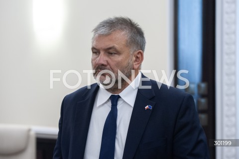  12.08.2025 WARSZAWA<br />
POSIEDZENIE RADY MINISTROW<br />
N/Z WALDEMAR ZUREK<br />
 