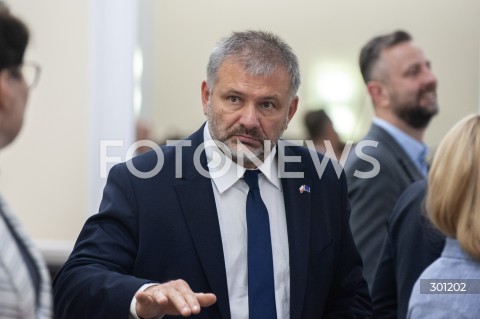  12.08.2025 WARSZAWA<br />
POSIEDZENIE RADY MINISTROW<br />
N/Z WALDEMAR ZUREK<br />
 