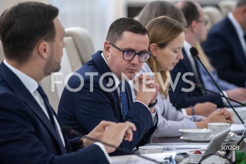  12.08.2025 WARSZAWA<br />
POSIEDZENIE RADY MINISTROW<br />
N/Z MILOSZ MOTYKA<br />
 