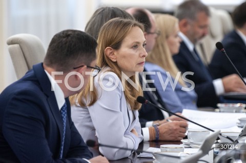  12.08.2025 WARSZAWA<br />
POSIEDZENIE RADY MINISTROW<br />
N/Z KATARZYNA PELCZYNSKA NALECZ<br />
 