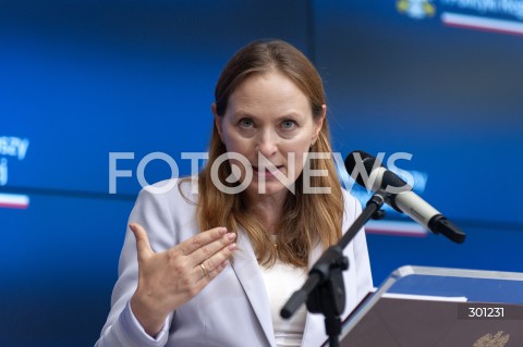  12.08.2025 WARSZAWA<br />
KONFERENCJA W MINISTERSTWIE FUNDUSZY I POLITYKI REGIONALNEJ <br />
N/Z KATARZYNA PELCZYNSKA NALECZ<br />
 