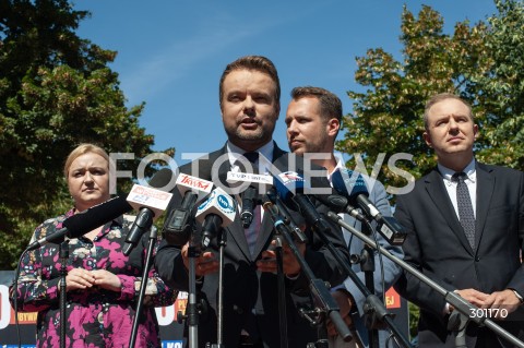 Konferencja posłów PiS na temat KPO w Warszawie