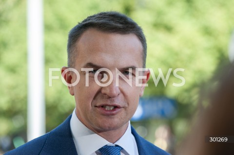  14.08.2025 WARSZAWA<br />
KONFERENCJA RZECZNIKA RZADU<br />
N/Z ADAM SZLAPKA<br />
 