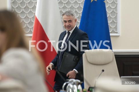  19.08.2025 WARSZAWA<br />
POSIEDZENIE RADY MINISTROW<br />
N/Z KRZYSZTOF GAWKOWSKI<br />
 