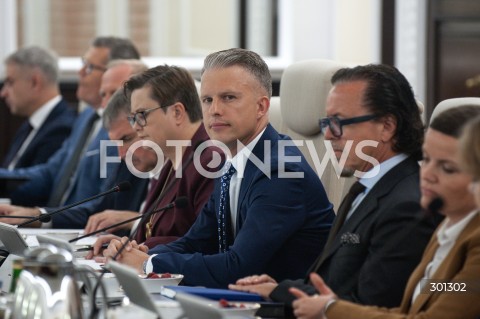  19.08.2025 WARSZAWA<br />
POSIEDZENIE RADY MINISTROW<br />
N/Z ARKADIUSZ MARCHEWKA<br />
 