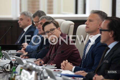  19.08.2025 WARSZAWA<br />
POSIEDZENIE RADY MINISTROW<br />
N/Z KATARZYNA LUBNAUER<br />
 