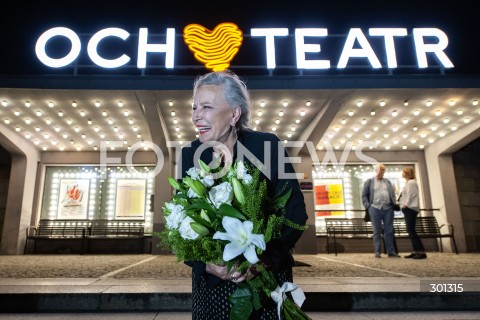  21.08.2025 WARSZAWA<br />
ODSLONIECIE NEONU OCH TEATR<br />
N/Z KRZYSTYNA JANDA<br />
 