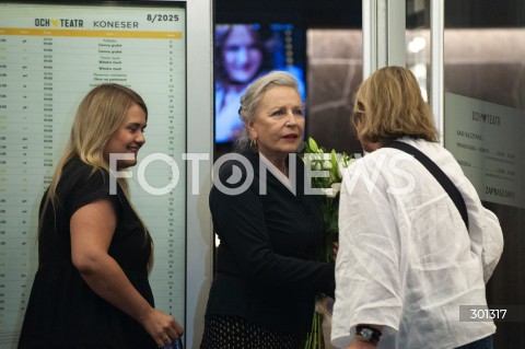  21.08.2025 WARSZAWA<br />
ODSLONIECIE NEONU OCH TEATR<br />
N/Z KRZYSTYNA JANDA<br />
 