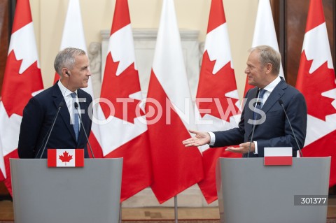  25.08.2025 WARSZAWA<br />
SPOTKANIE PREMIEROW POLSKI I KANADY<br />
N/Z DONALD TUSK MARK CARNEY<br />
 