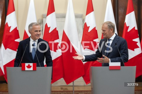  25.08.2025 WARSZAWA<br />
SPOTKANIE PREMIEROW POLSKI I KANADY<br />
N/Z DONALD TUSK MARK CARNEY<br />
 