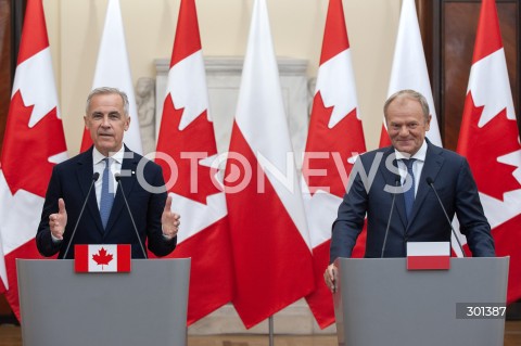  25.08.2025 WARSZAWA<br />
SPOTKANIE PREMIEROW POLSKI I KANADY<br />
N/Z DONALD TUSK MARK CARNEY<br />
 