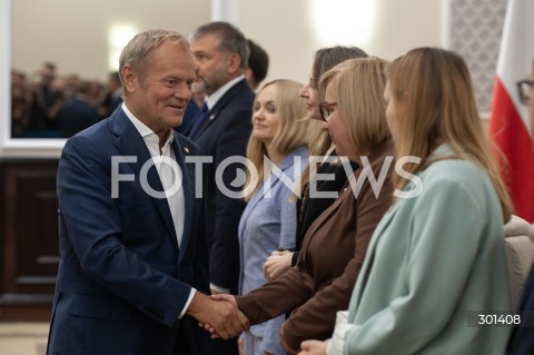  26.08.2025 WARSZAWA<br />
POSIEDZENIE RADY MINISTROW<br />
N/Z PREMIER DONALD TUSK PAULINA HENNIG KLOSKA<br />
 