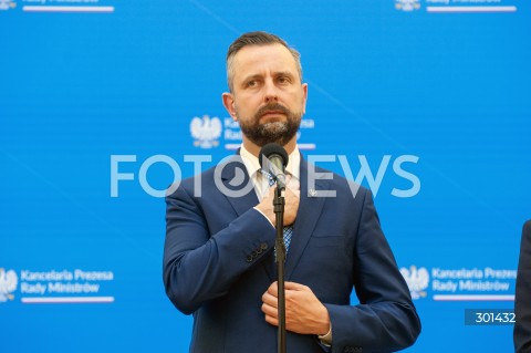  27.08.2025 WARSZAWA<br />
KONFERENCJA MINISTROW PO RADZIE GABINETOWEJ <br />
N/Z WLADYSLAW KOSINIAK KAMYSZ<br />
 