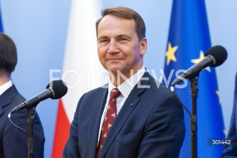 27.08.2025 WARSZAWA<br />
KONFERENCJA MINISTROW PO RADZIE GABINETOWEJ <br />
N/Z RADOSLAW SIKORSKI<br />
 