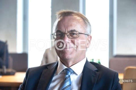  24.09.2025 WARSZAWA SEJM <br />
DZIEN W SEJMIE<br />
N/Z JAROSLAW SELLIN<br />
 