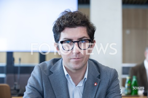  24.09.2025 WARSZAWA SEJM <br />
DZIEN W SEJMIE<br />
N/Z MACIEJ TOMCZYKIEWICZ<br />
 